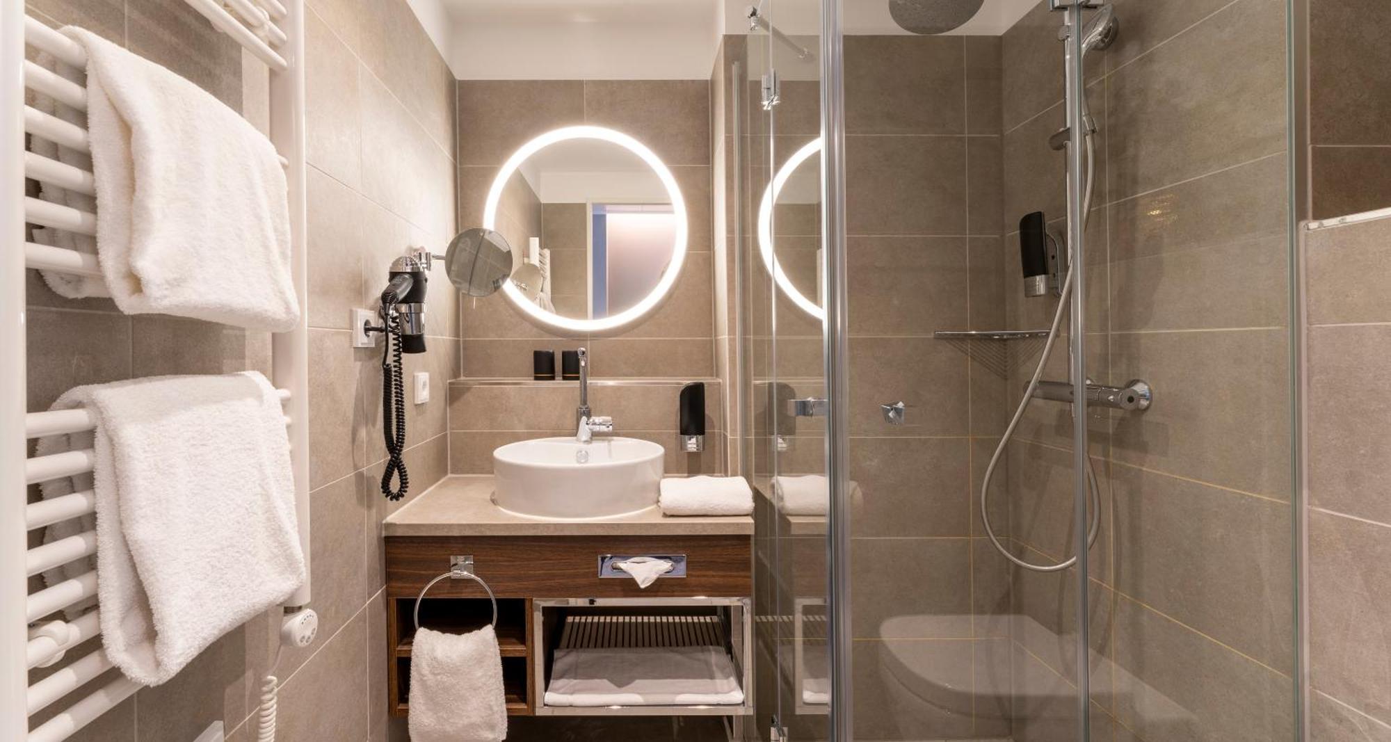 Plaza Premium Muenchen Hotel Bagian luar foto