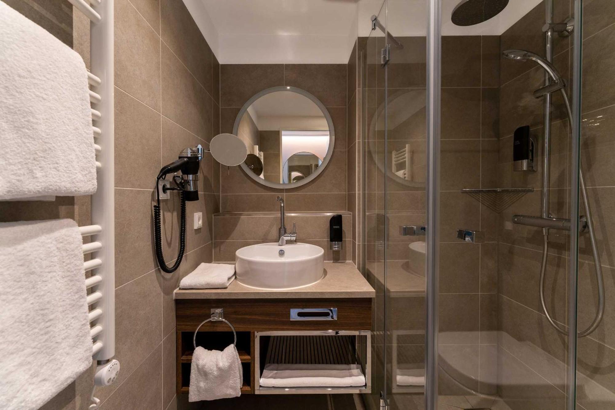 Plaza Premium Muenchen Hotel Ruang foto